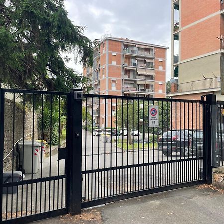 Appartamento Con Parcheggio Vicino Alla Stazione E Centro لا سبيتسْيا المظهر الخارجي الصورة